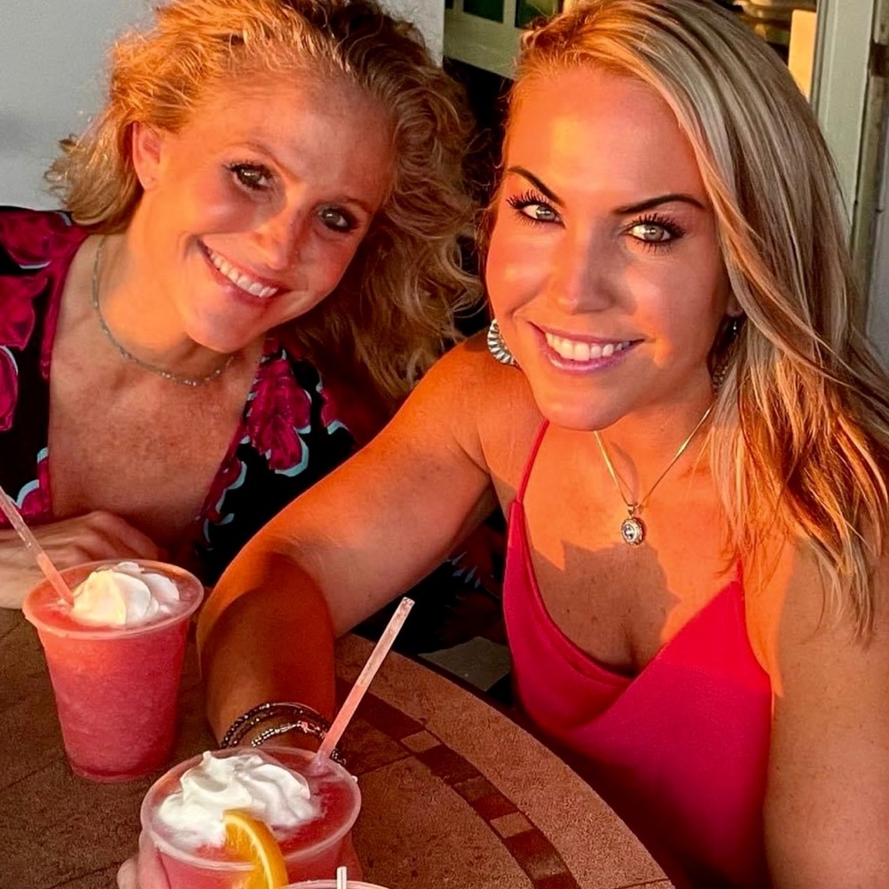 Meet your Posher, Corinne